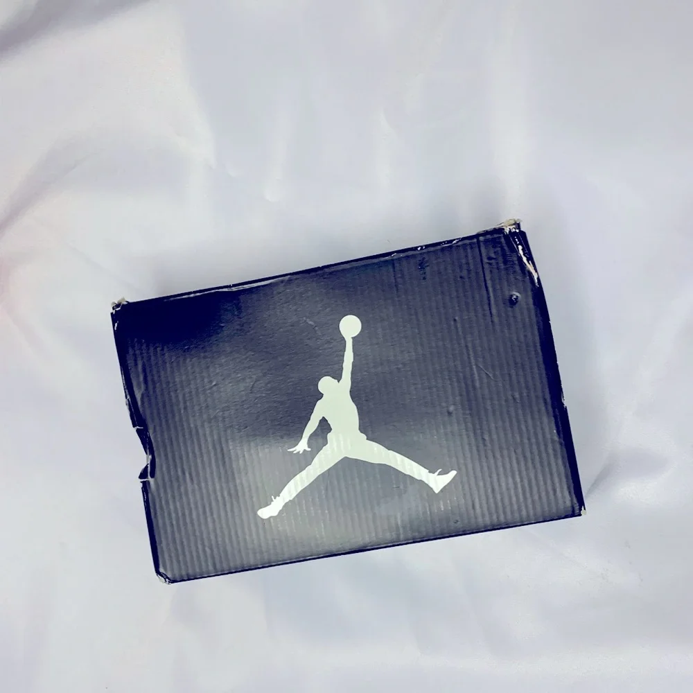 Toddle Jordans - Picture 2 of 5